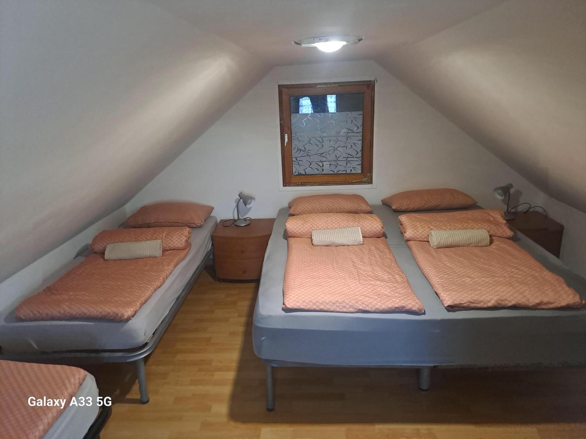 Green Sky House Mostec Εξωτερικό φωτογραφία